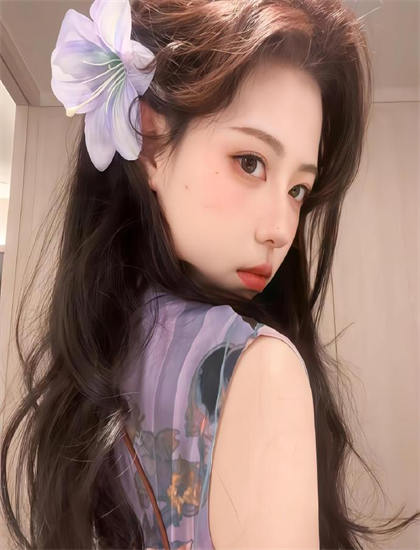 好姑娘8完整版在线观看全集_一个雇佣兵和三个女人_avi电影网站